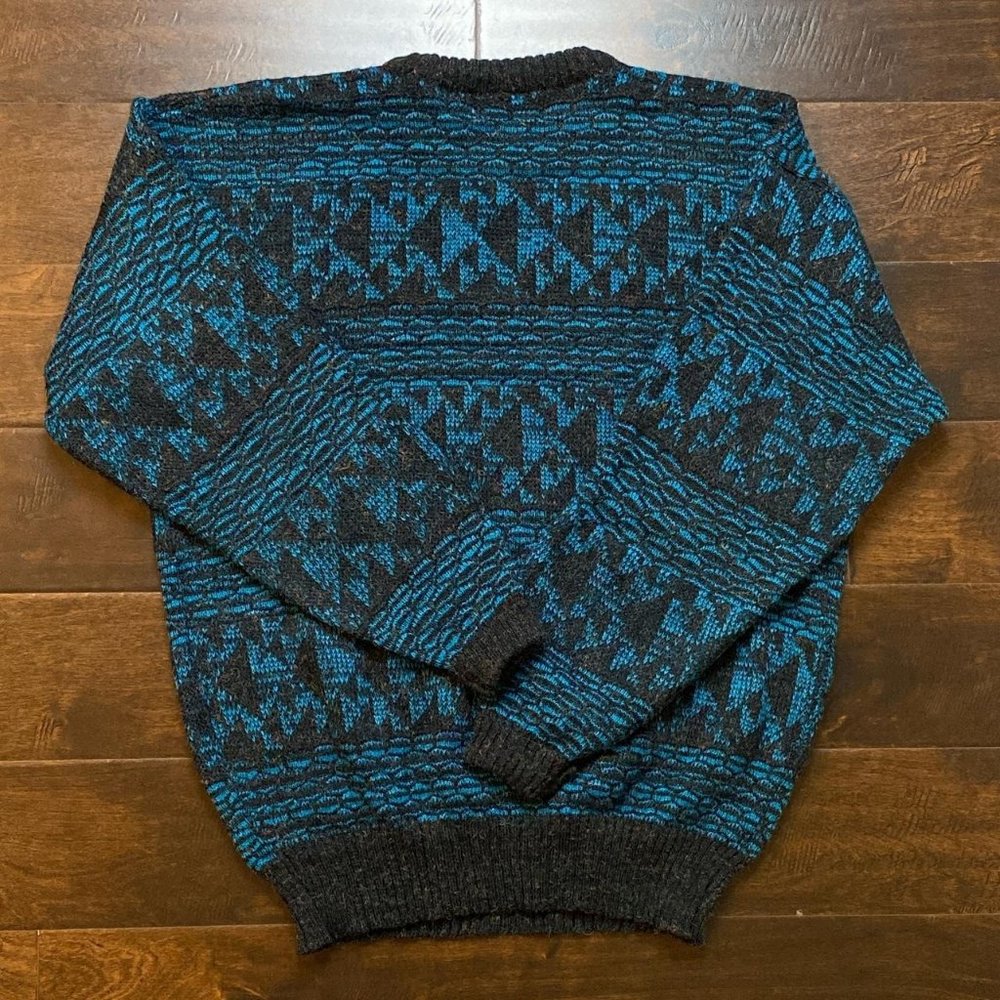 Mens Patterned Sweater Size Large - image 2